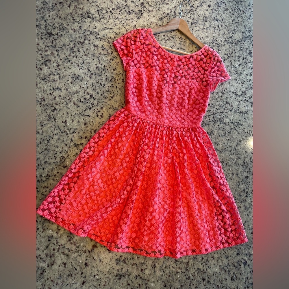 Women’s Atelier nm Anthropologie coral embroidered dress size 2